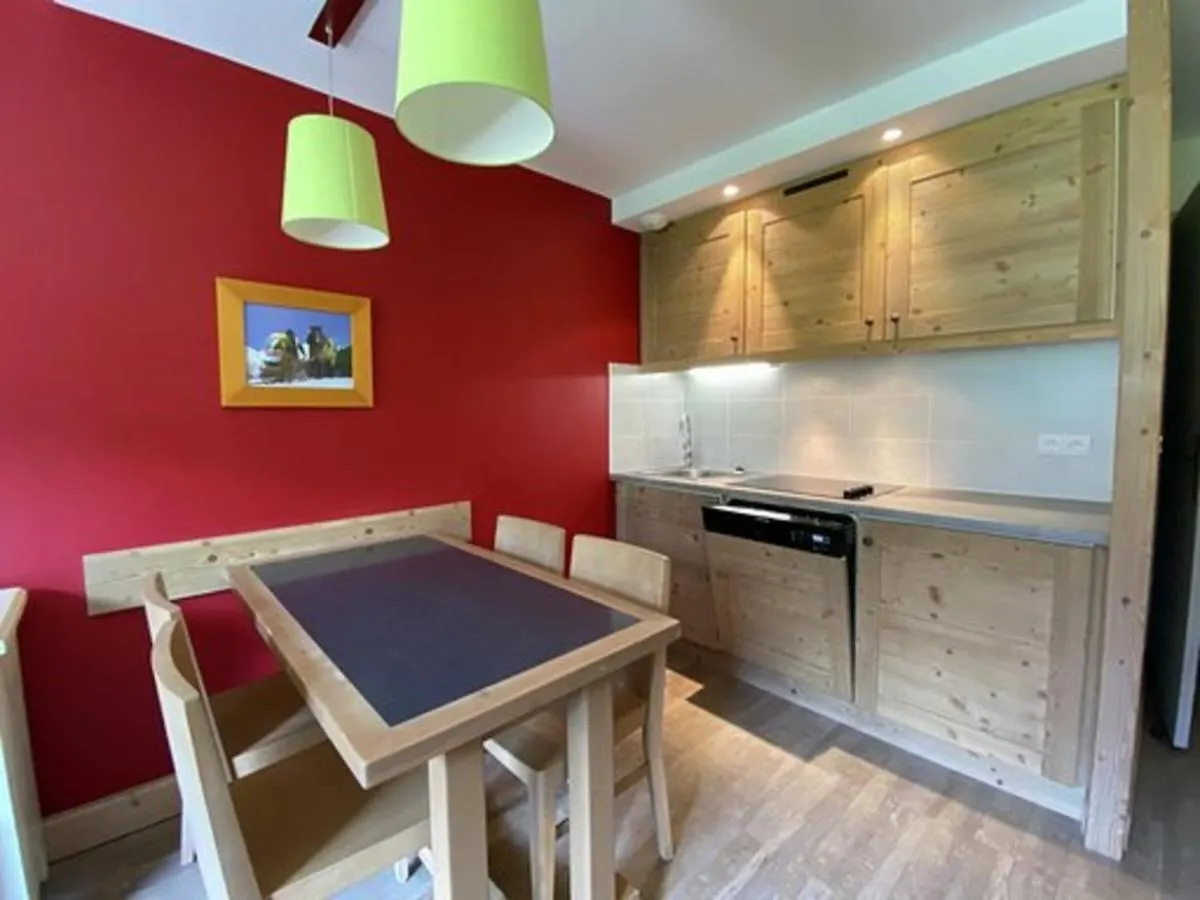 Appartement Centre Skis Aux Pieds, Parking & Animaux Acceptes - Fr-1-513-77 La Tania